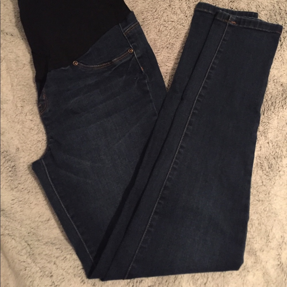Gorgeous Dark Wash Maternity Jeans - Small